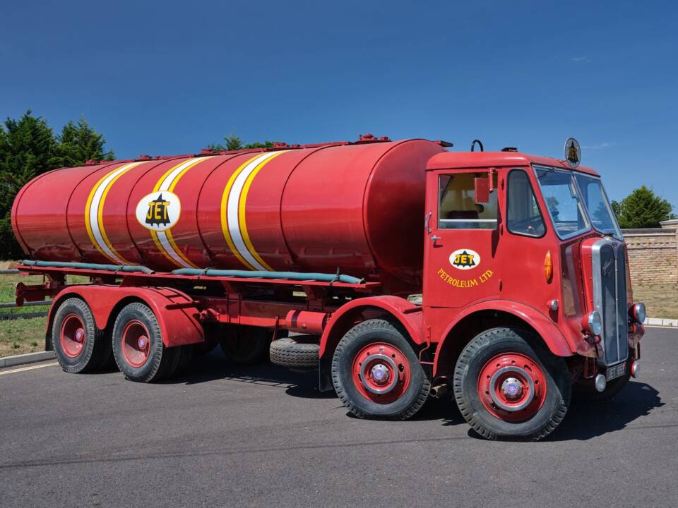 Bild 1/42 von AEC Mammoth Major Tanker (1954)