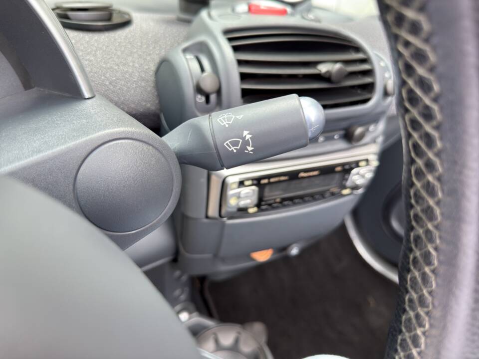Image 34/37 of Smart Fortwo Cabrio (2003)