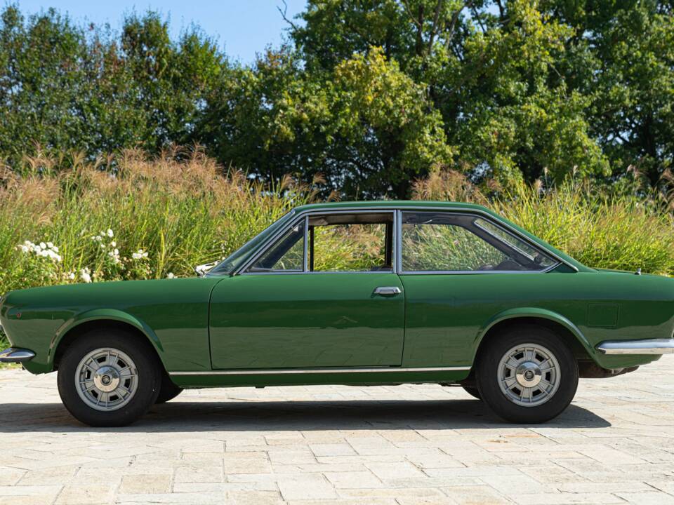 Image 4/50 of FIAT 124 Sport Coupe (1969)