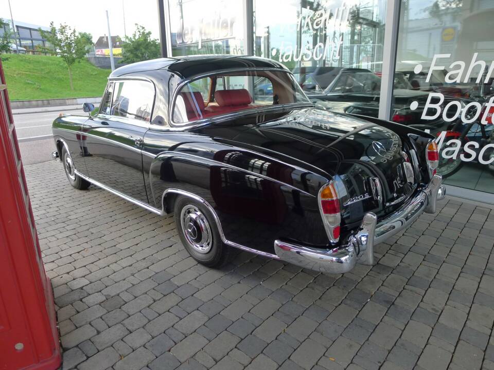 Bild 3/15 von Mercedes-Benz 220 S (1957)