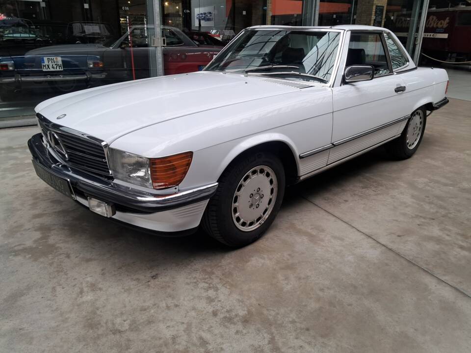Bild 5/24 von Mercedes-Benz 420 SL (1986)