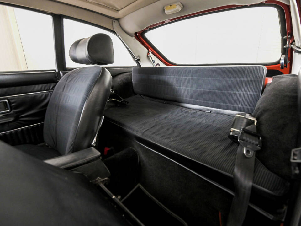 Imagen 16/50 de MG MGB GT (1975)