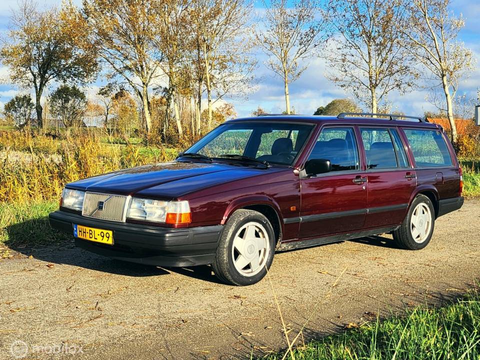 Bild 12/34 von Volvo 940 2.3i (1994)
