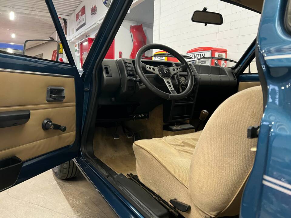 Bild 7/15 von Renault R 5 GT Turbo (1982)