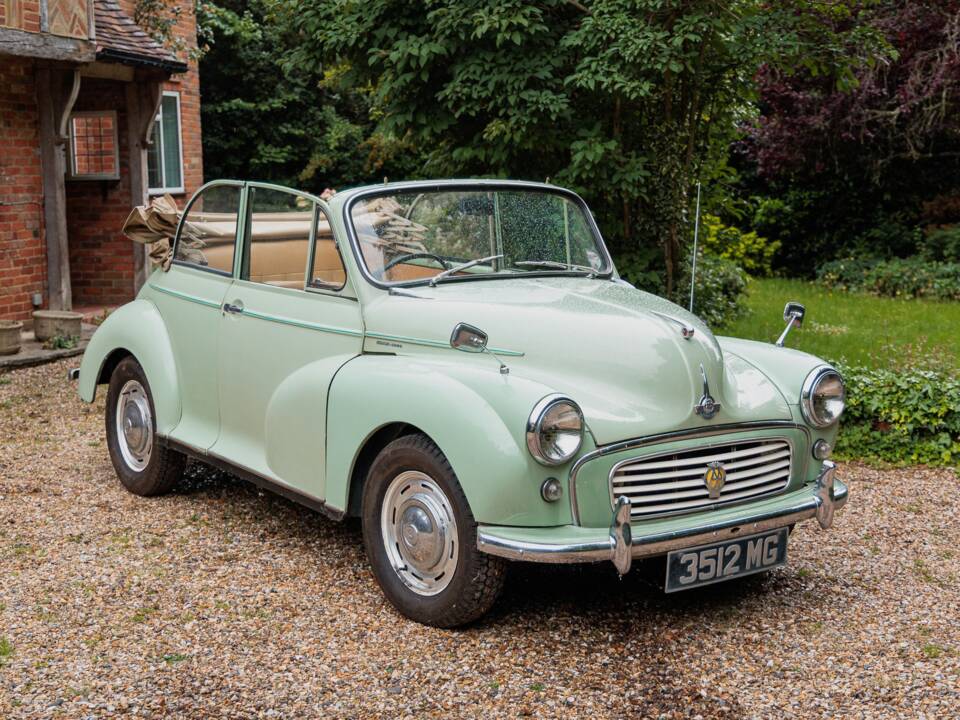 Image 1/29 of Morris Minor 1000 Tourer (1962)