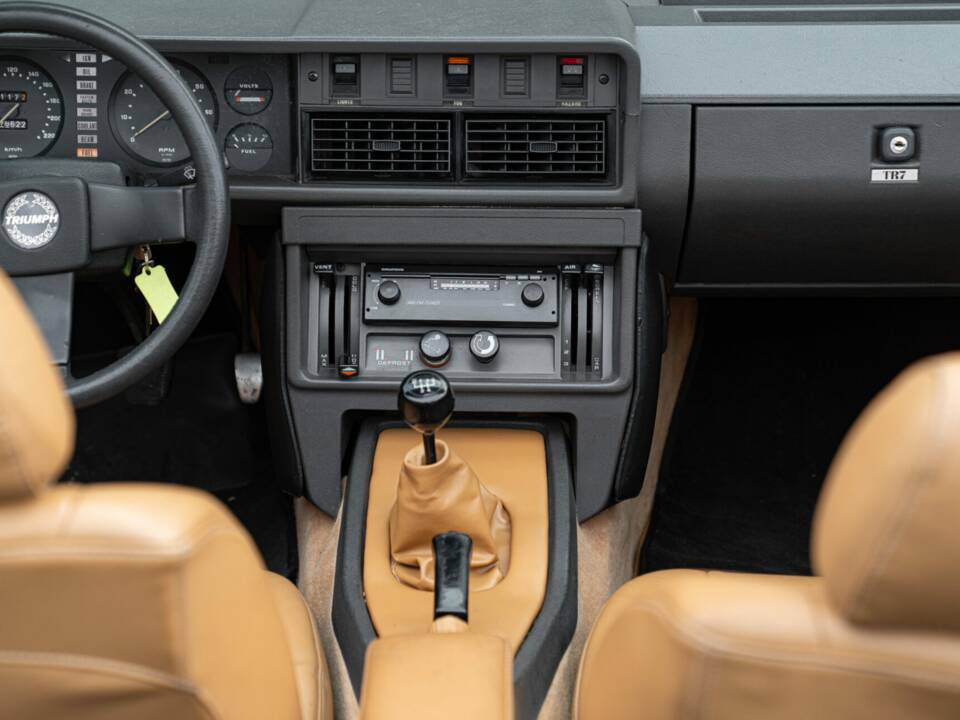 Immagine 50/50 di Triumph TR 7 Europa (1981)