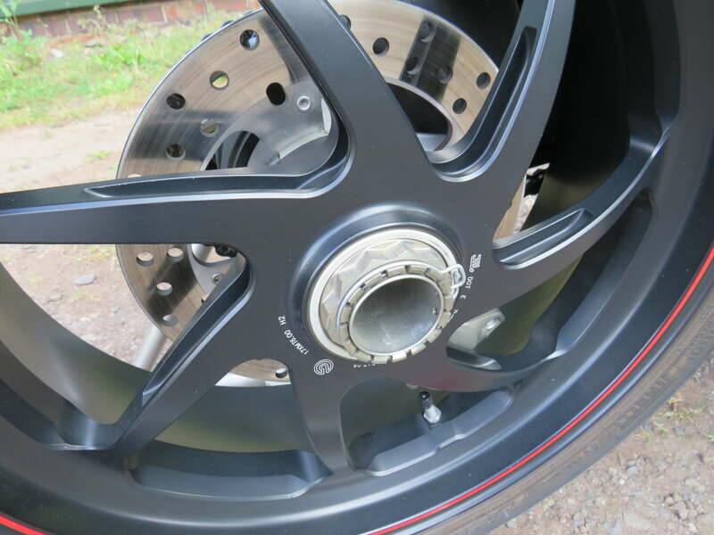 Immagine 40/46 di Ducati DUMMY (2012)
