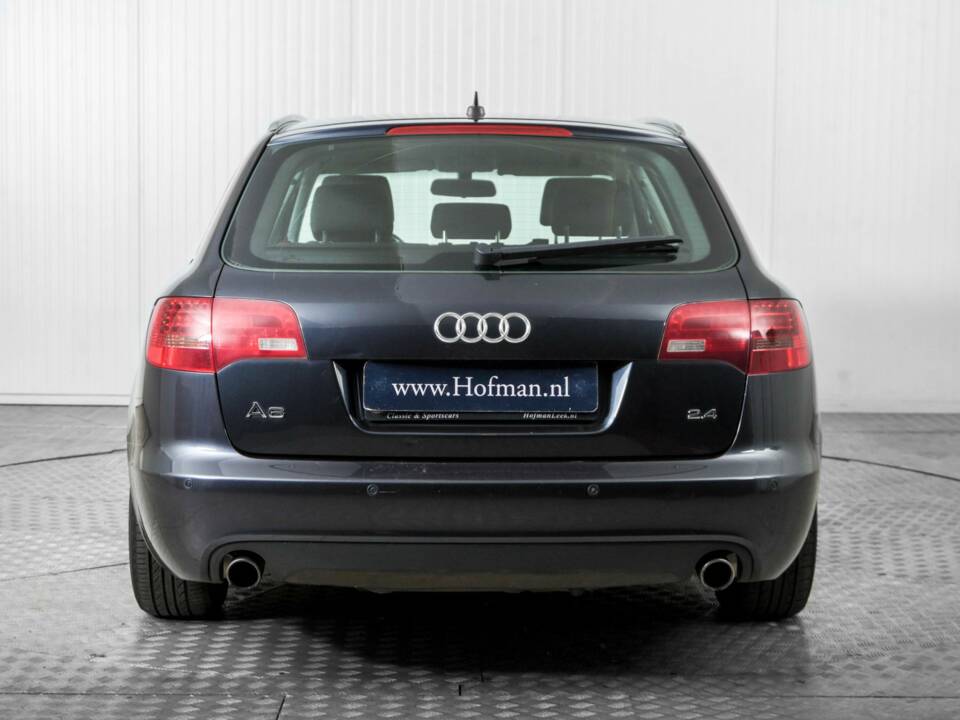 Immagine 13/45 di Audi A6 Avant 2.4 (2006)