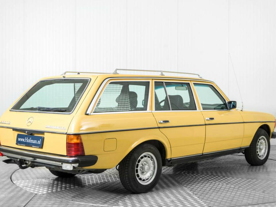 Bild 2/50 von Mercedes-Benz 300 TD Turbodiesel (1981)