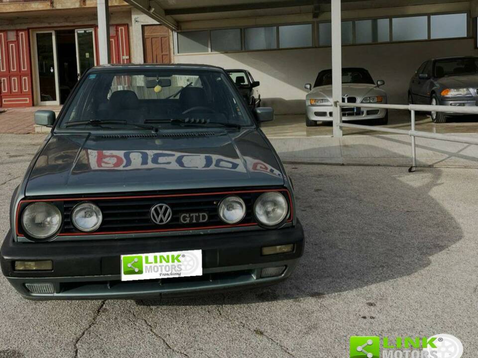 Image 2/9 of Volkswagen Golf Mk II GTD 1.6 (1987)