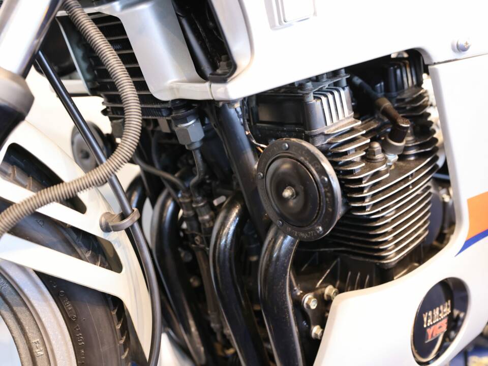 Immagine 25/29 di Yamaha XJ 650 Turbo (1986)