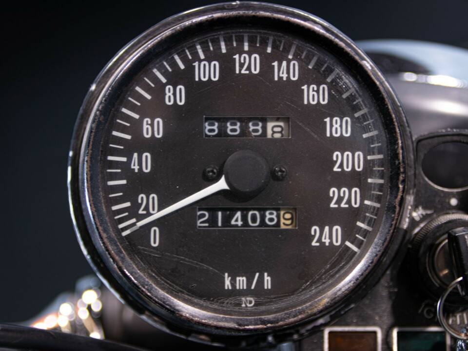 Bild 38/50 von Kawasaki DUMMY (1976)