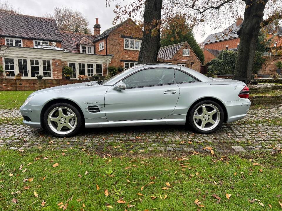 Imagen 6/30 de Mercedes-Benz SL 55 AMG (2003)
