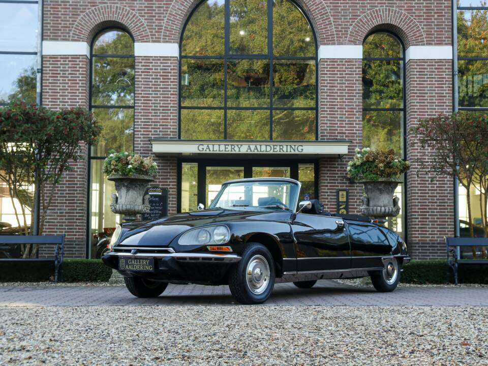 Bild 20/50 von Citroën DS 23 Injection (1973)