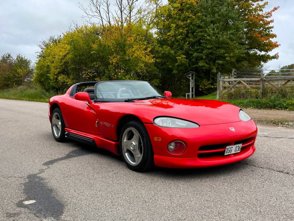 Image 3/8 of Dodge Viper RT/10 (1994)