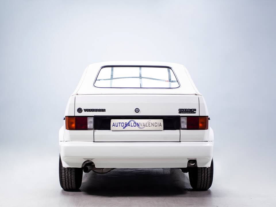 Image 11/37 of Volkswagen Golf Mk I Convertible 1.8 (1990)