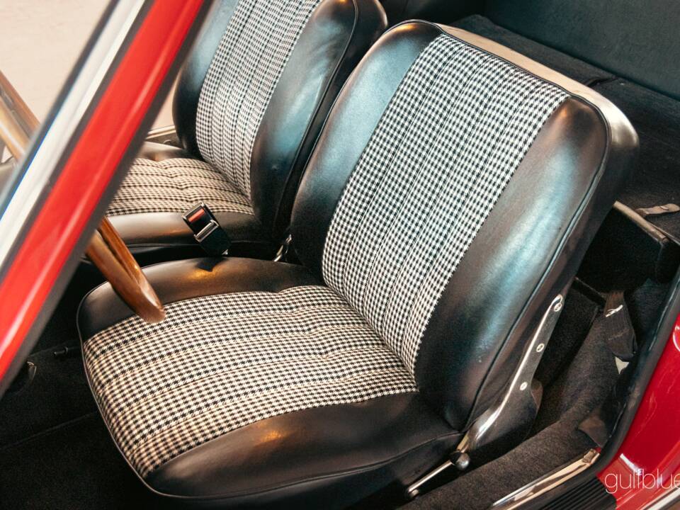 Image 45/59 of Porsche 911 2.0 (1966)