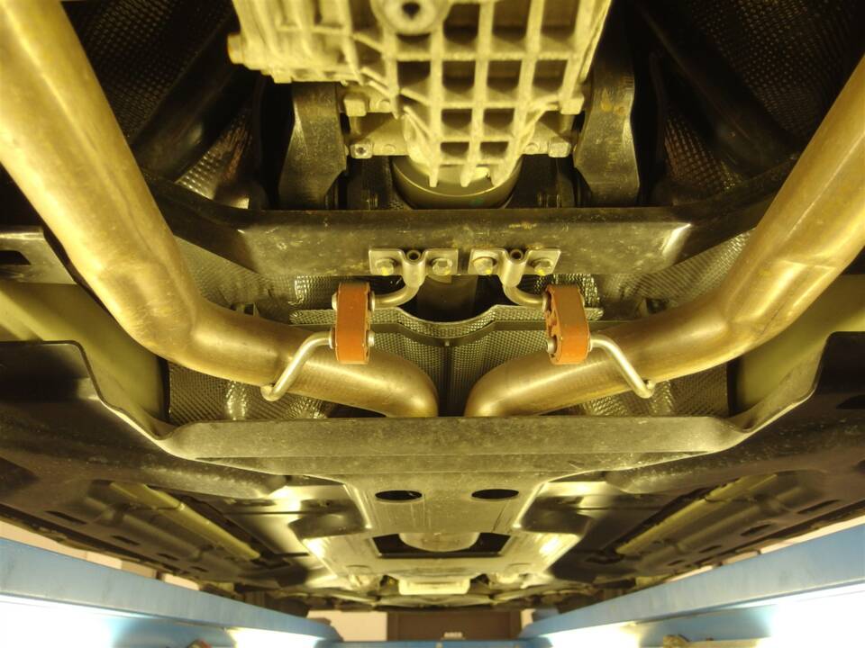 Immagine 84/93 di Maserati GranCabrio 4.7 (2010)