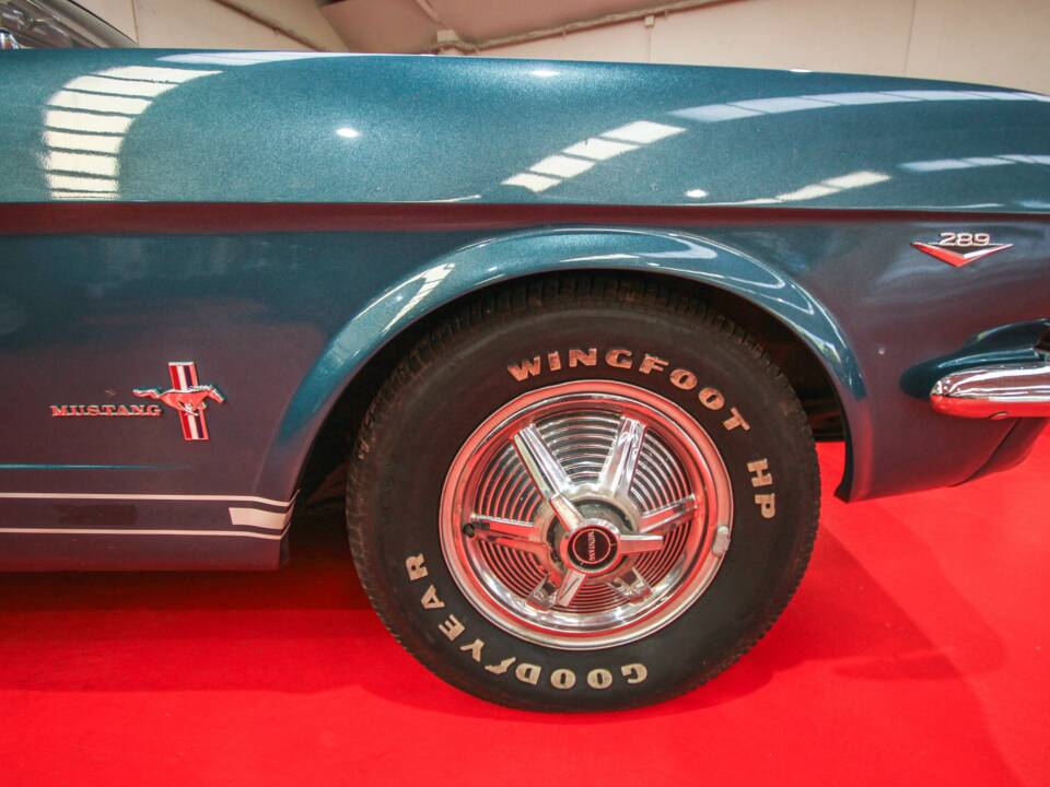 Image 16/16 of Ford Mustang GT (1965)