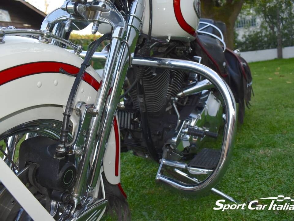 Immagine 31/50 di Harley-Davidson FLSTS 1340 Heritage Springer (1998)