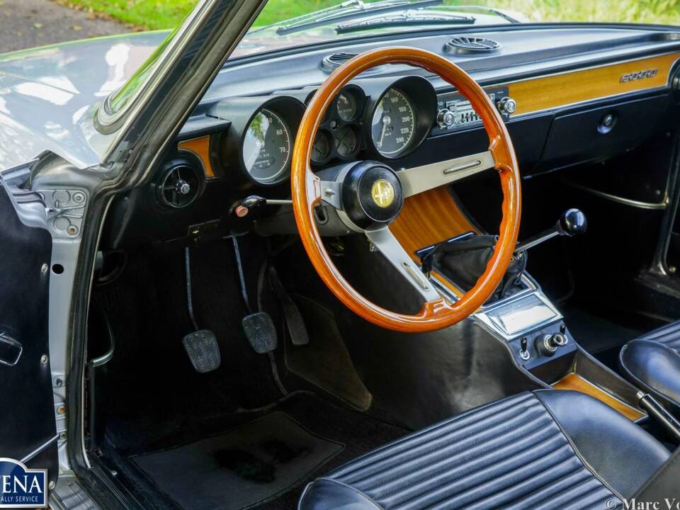 Bild 6/62 von Alfa Romeo 2000 GT Veloce (1974)