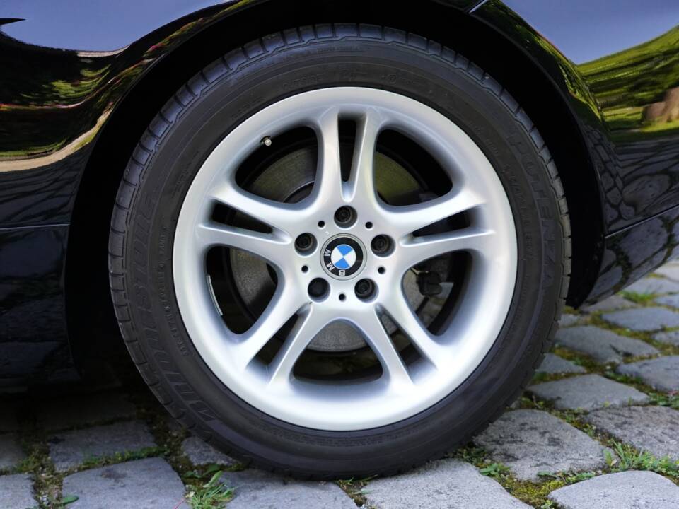 Image 16/16 de BMW Z8 (2001)