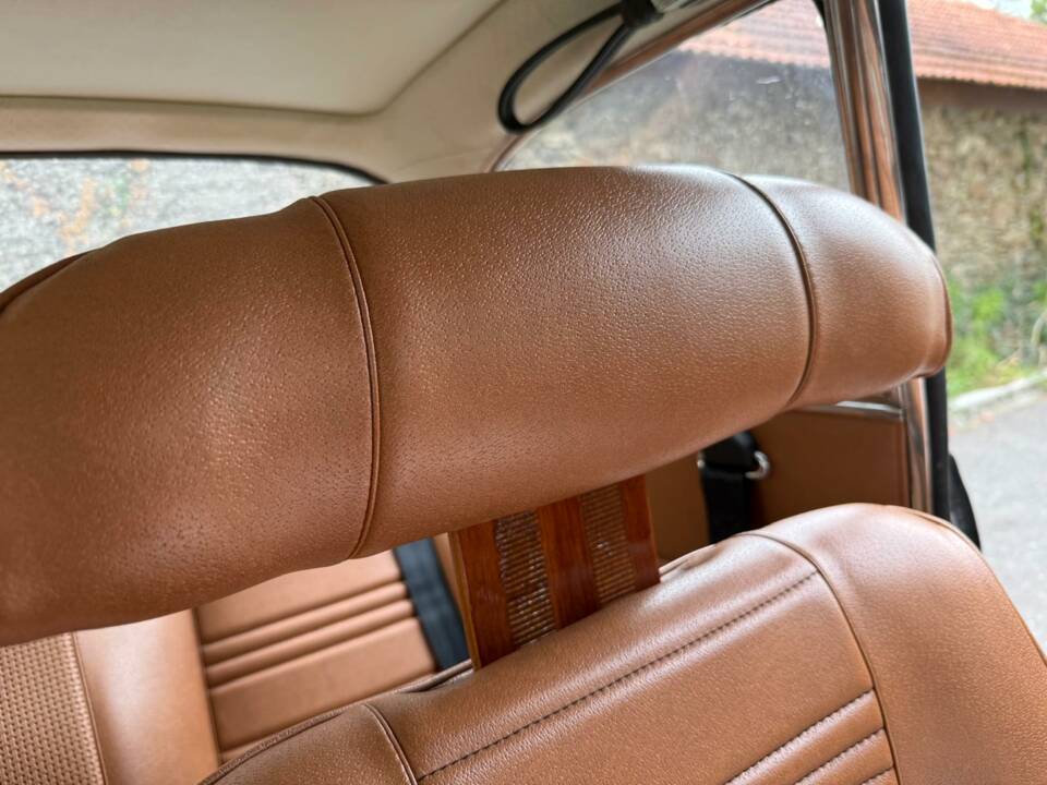 Image 8/53 of Alfa Romeo 1750 GT Veloce (1971)