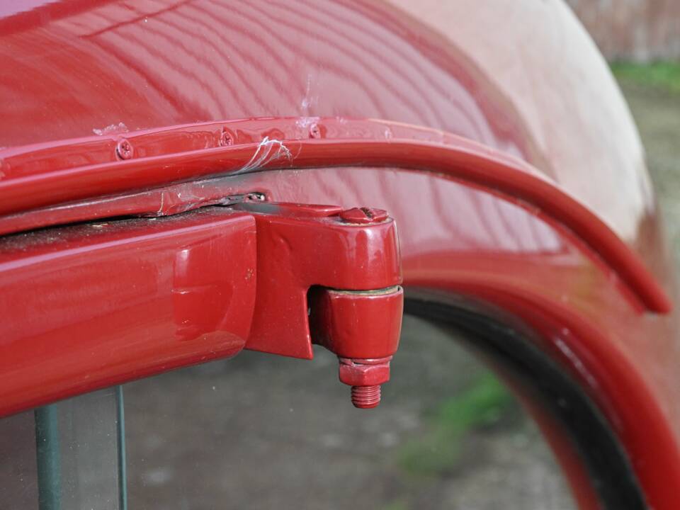 Immagine 15/50 di Alvis TA 14 Duncan Sports (1948)