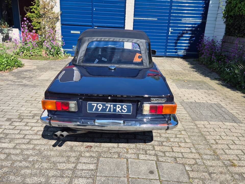 Image 14/100 of Triumph TR 6 PI (1971)