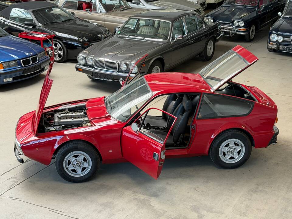 Immagine 39/50 di Alfa Romeo Junior Zagato GT 1300 (1972)