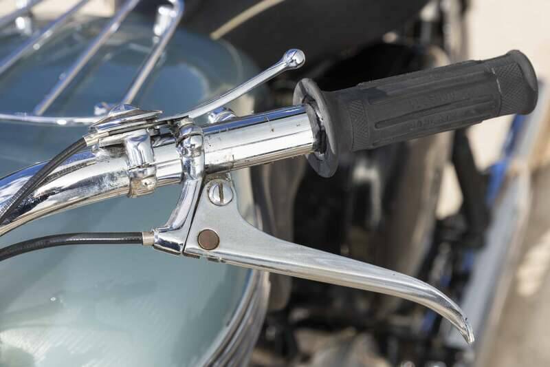 Image 23/46 of Triumph Tiger 100 II (1954)