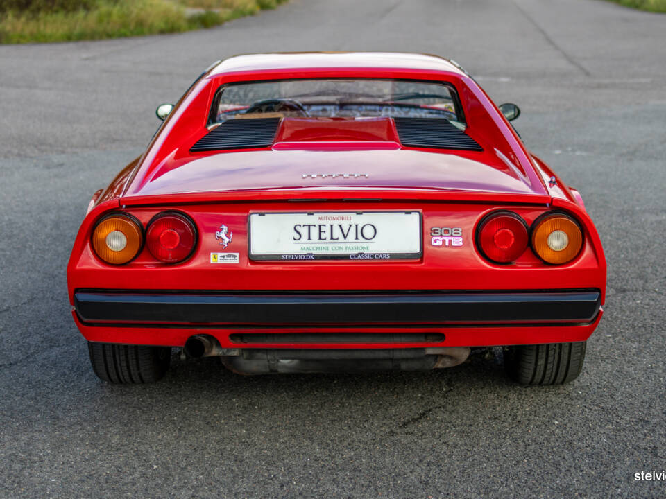 Image 32/65 of Ferrari 308 GTB (1978)