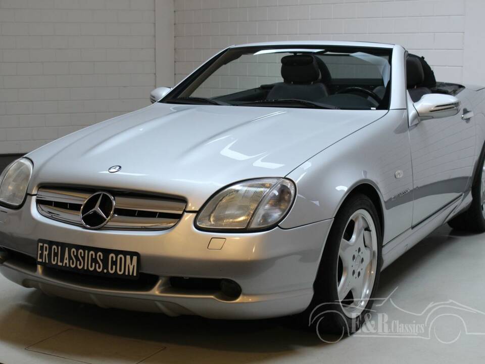 Image 5/8 of Mercedes-Benz SLK 230 Kompressor (1997)