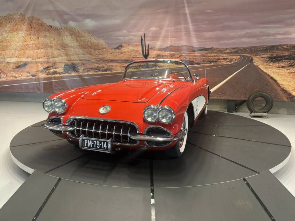 Image 10/50 of Chevrolet Corvette (1959)