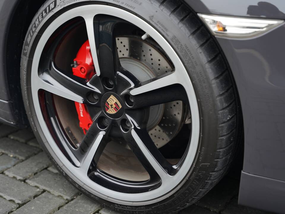 Bild 44/50 von Porsche 911 Carrera 4S (2013)