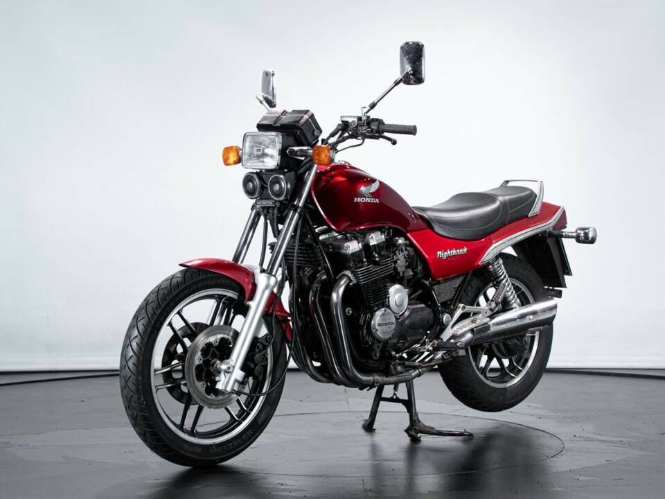 Image 8/50 of Honda CB 650 SC Nighthawk (1988)