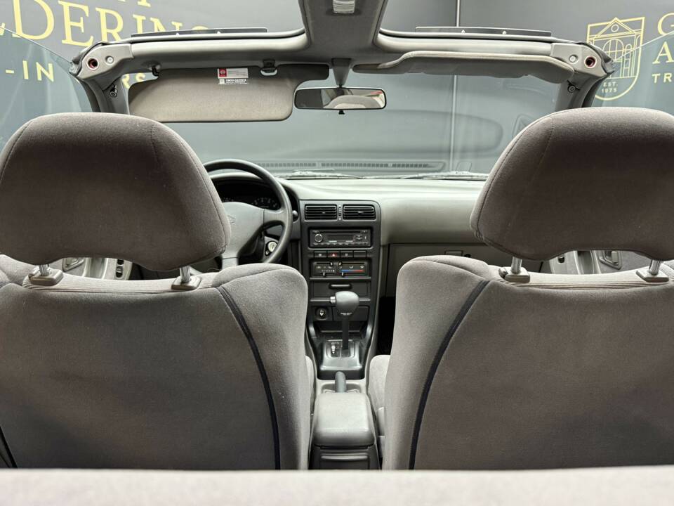 Image 40/50 of Nissan 100 NX (1994)