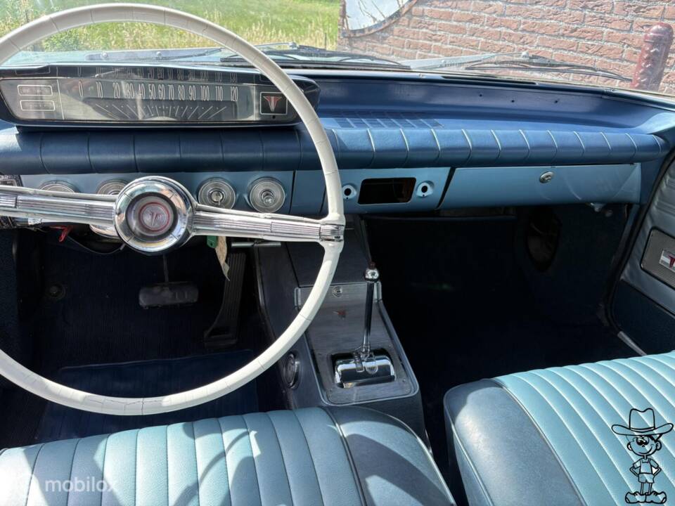 Bild 8/49 von Oldsmobile F-85 Jetfire (1962)