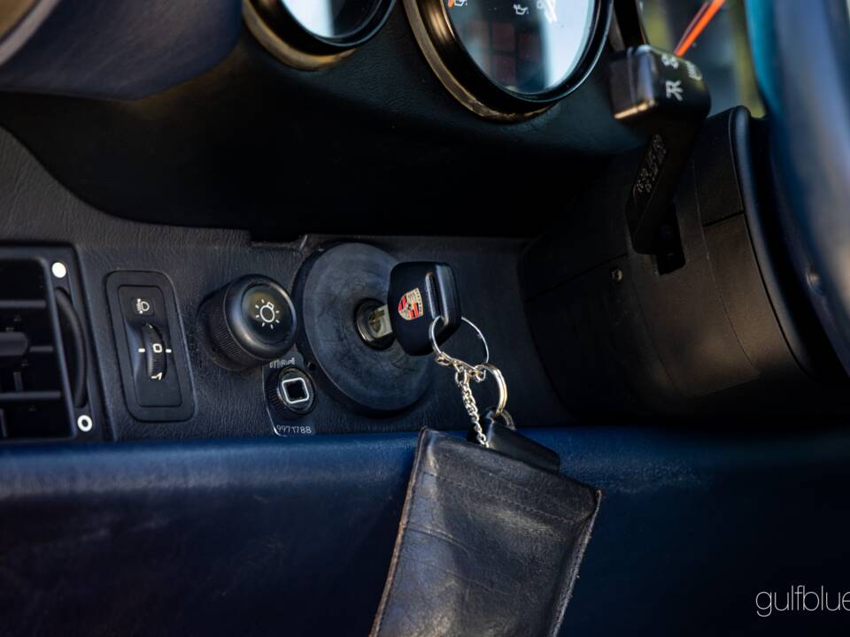 Immagine 20/73 di Porsche 911 Carrera (1995)