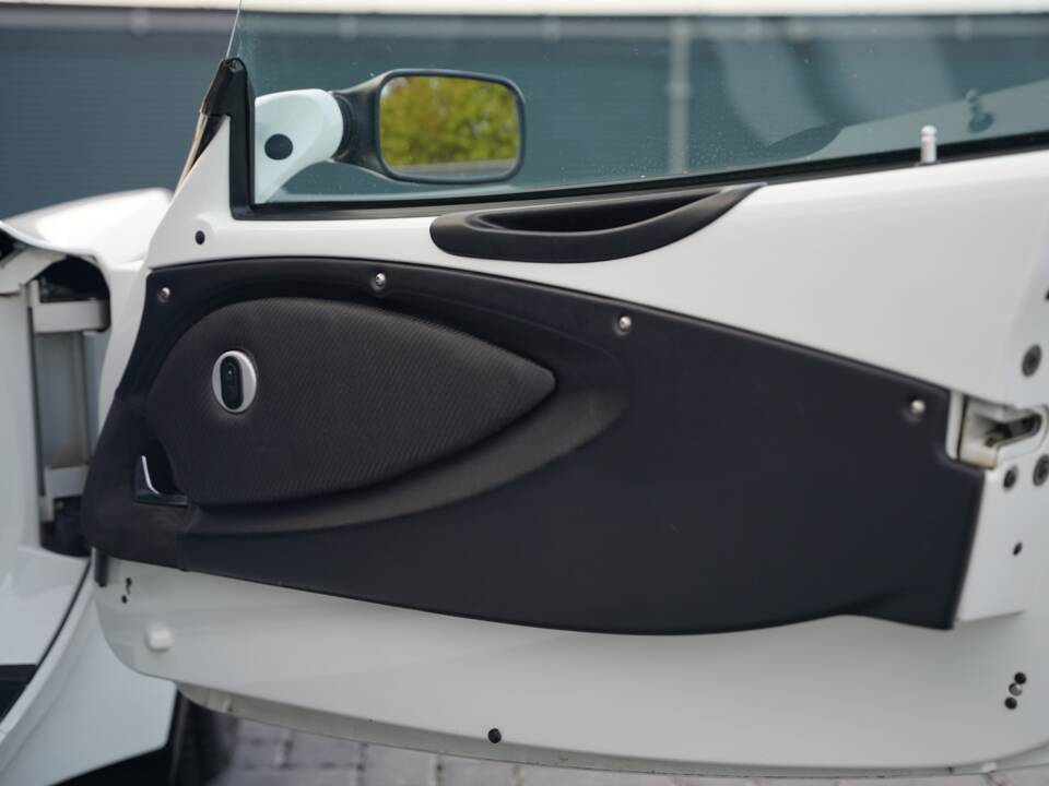 Image 14/50 of Lotus Exige S 240 (2010)