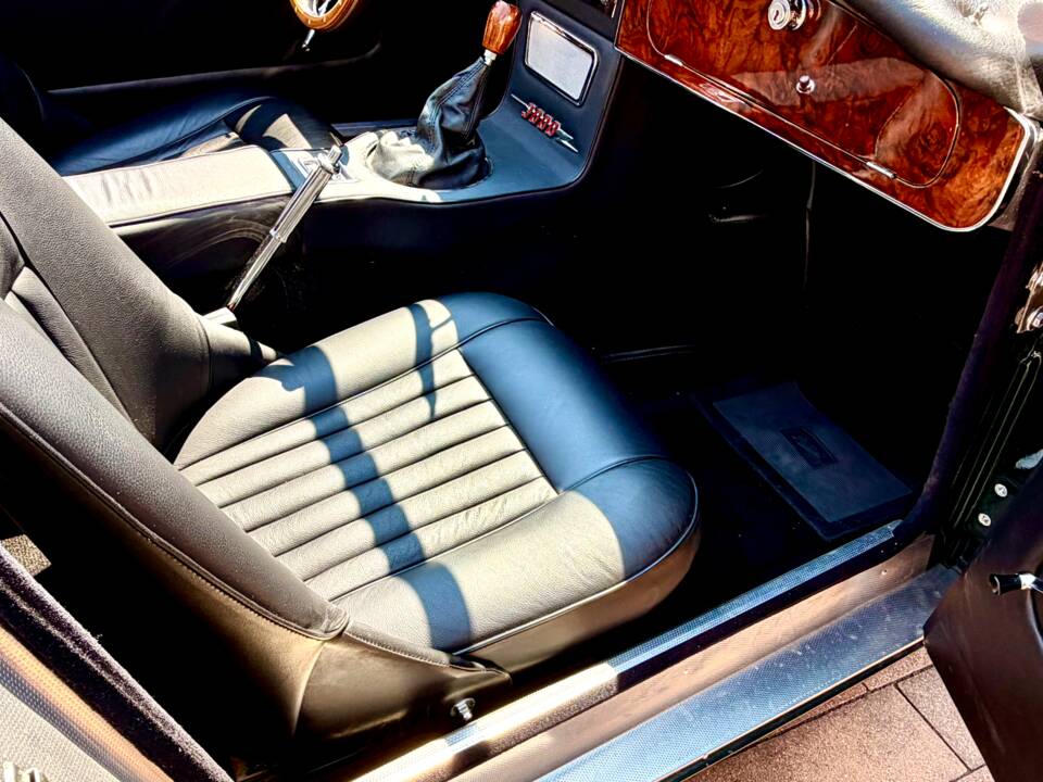 Image 13/20 de Austin-Healey 3000 Mk III (BJ8) (1966)