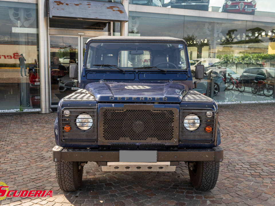 Image 8/36 of Land Rover Defender 110 Td5 (2001)