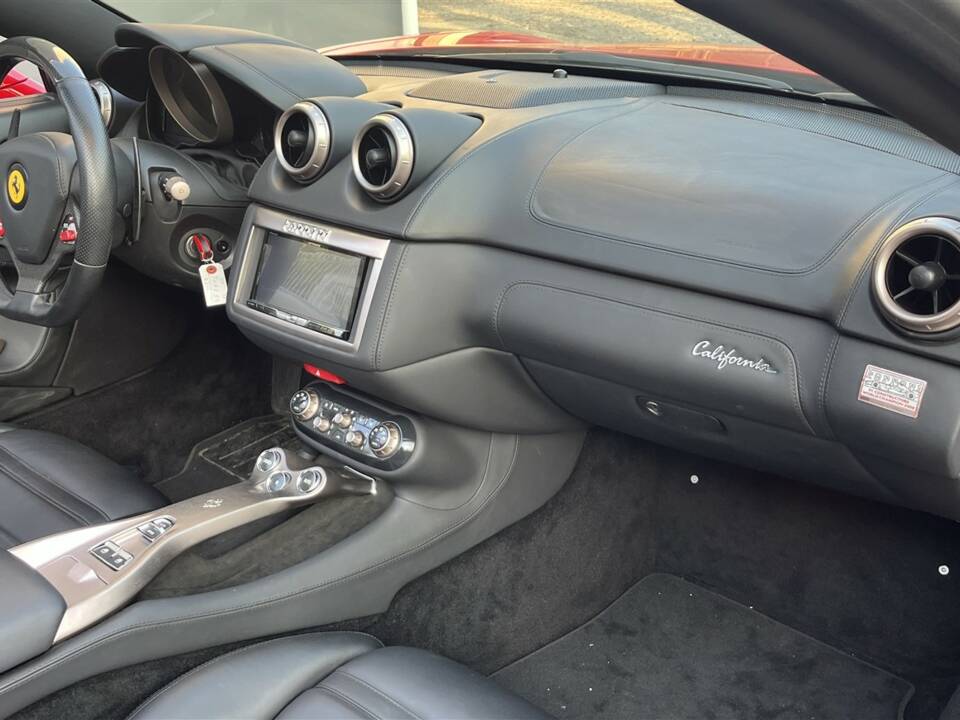 Afbeelding 30/45 van Ferrari California (2009)