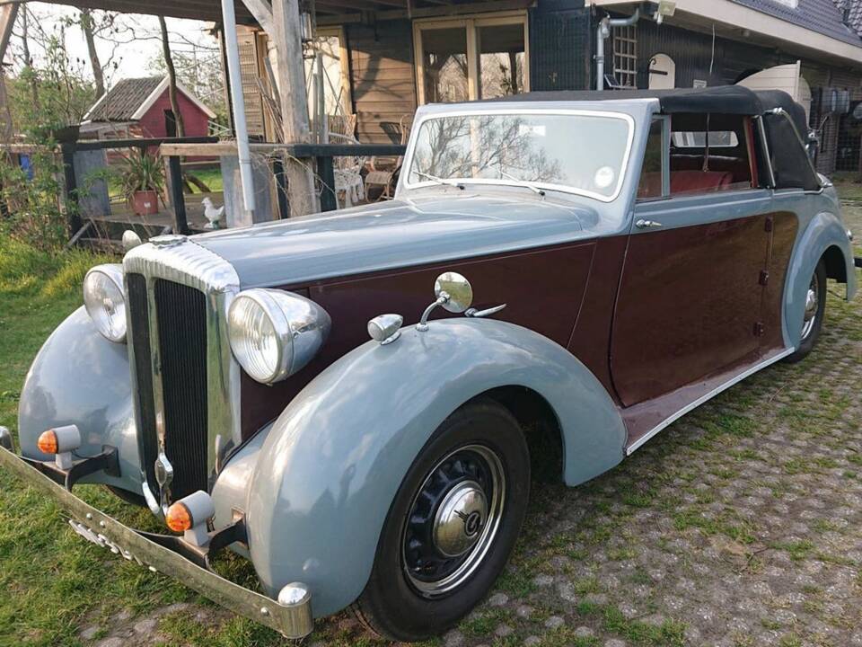 Immagine 3/8 di Daimler DB 18 (1950)