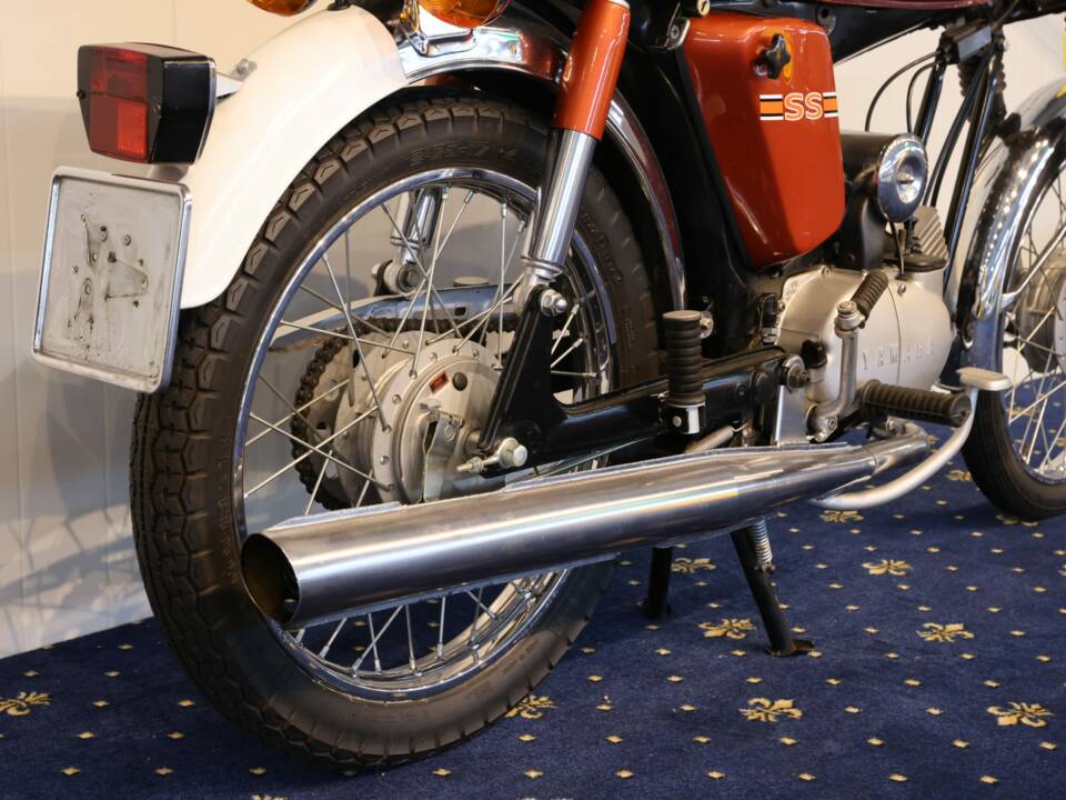 Immagine 5/20 di Yamaha SS 50 (1900)