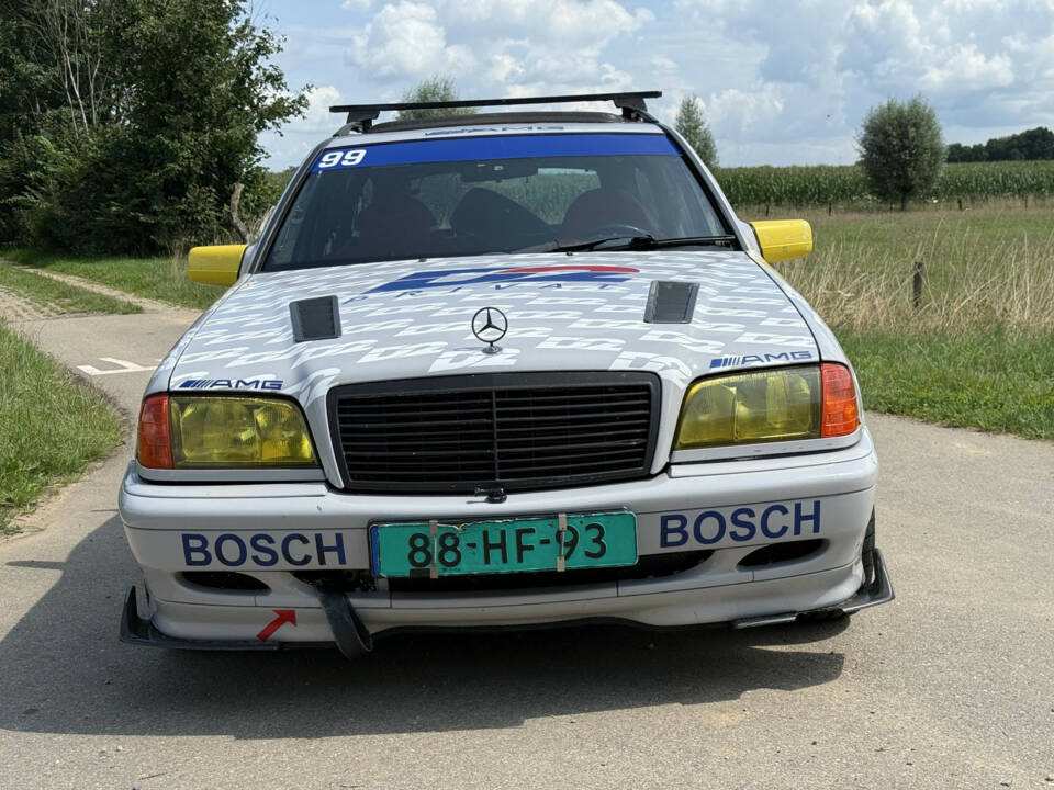Immagine 2/8 di Mercedes-Benz C 240 T (1999)