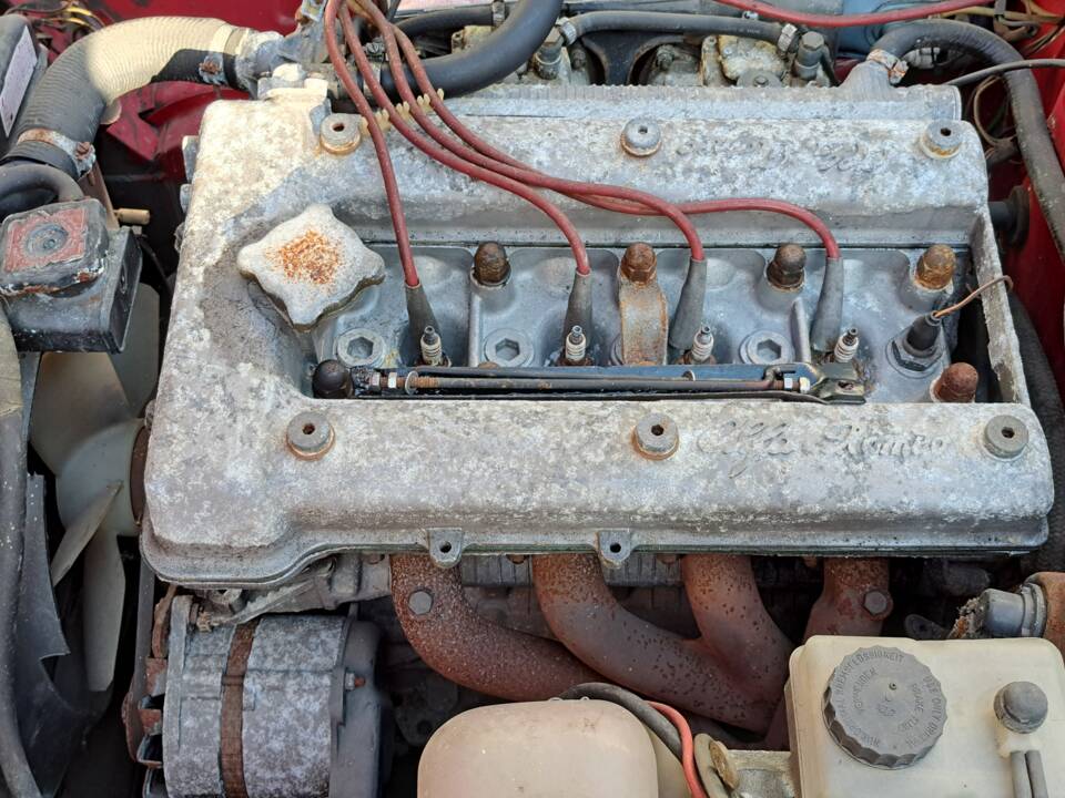 Image 3/7 de Alfa Romeo 2.0 Spider QV (1986)