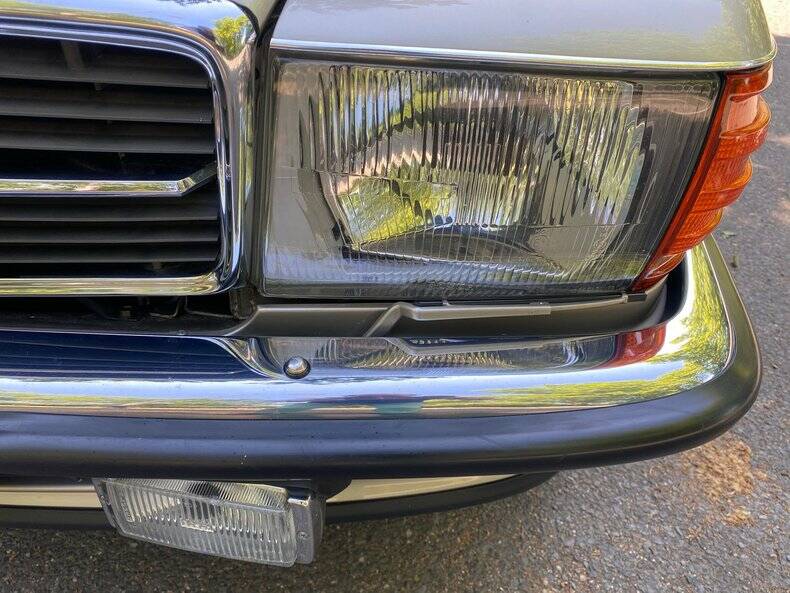 Imagen 39/50 de Mercedes-Benz 500 SL (1989)