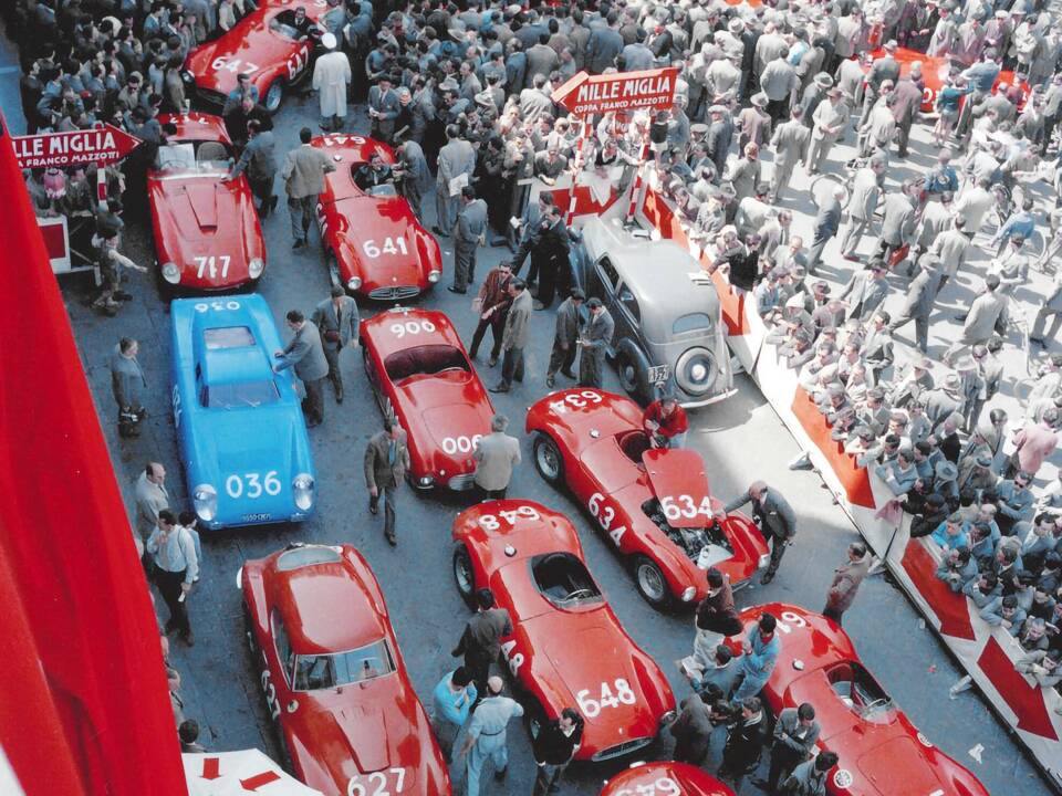 Image 41/43 of Autobleu 750 MM (1954)