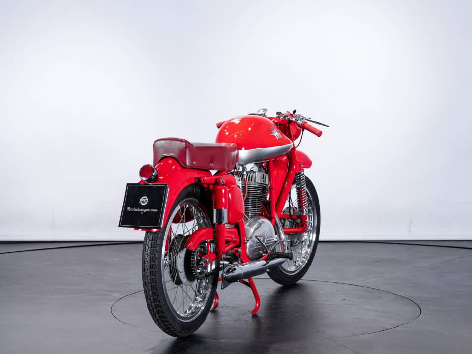 Immagine 3/42 di MV Agusta DUMMY (1955)